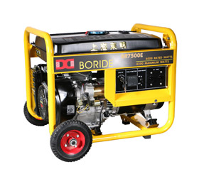 上海大香蕉污视频6千(qiān)瓦野外施工小型汽(qì)油發電機組 BR7500 上海大香蕉污视频6千瓦野外施工小型(xíng)汽油發電機組 BR7500