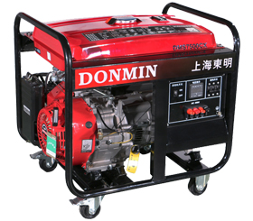 三相6KW小型汽油發電機組DMS7500CX 三相6KW小型汽油發電(diàn)機組DMS7500CX