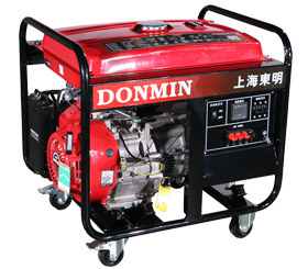 三相7kW小型(xíng)汽油發電機DMS9000CX(D) 三相7kW小型汽油發電機DMS9000CX(D)